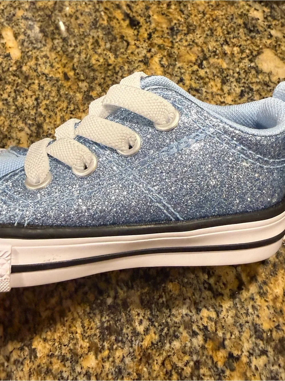 Converse CTAS Madison Ox Infant Size 4 Blue Glitter Sparkle Sneakers A13159C NEW